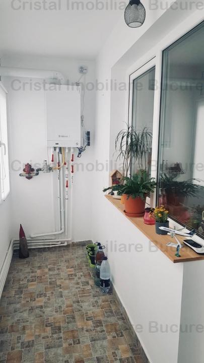 Apartament luminos 3 camere, zona Bld. Brancoveanu, Covasna. cu Centrala.