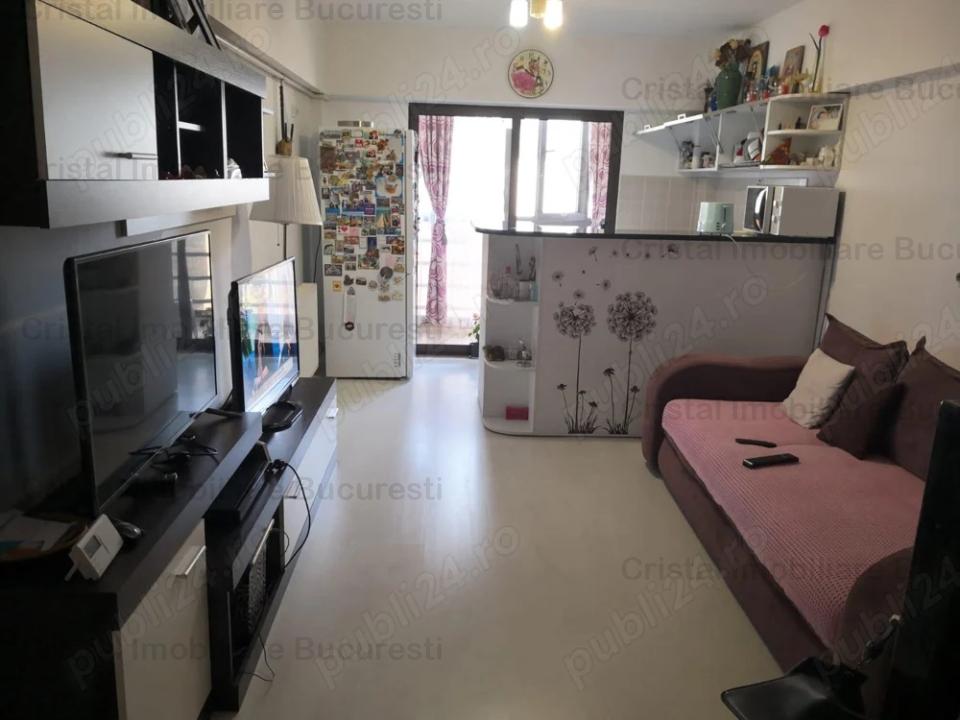 Apartament 2 camere, bloc cu lift, centrala proprie, 2 bai, metrou Dristor