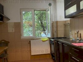 Apartament 4 camere, 2 bai in Titan aproape IOR, metrou, scoala 195