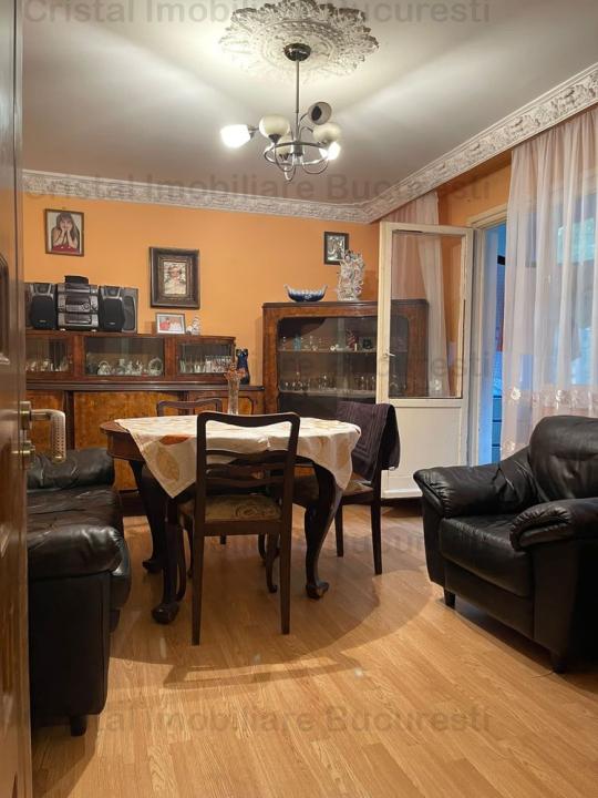 Apartament 4 camere, 2 bai in Titan aproape IOR, metrou, scoala 195