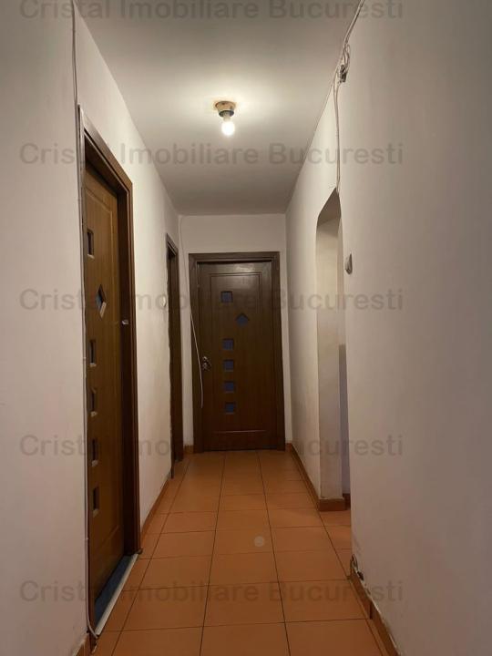 Apartament 4 camere, 2 bai in Titan aproape IOR, metrou, scoala 195