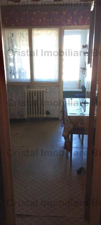 APARTAMENT 3 CAMERE  DE VANZARE PIATA VETERANILOR