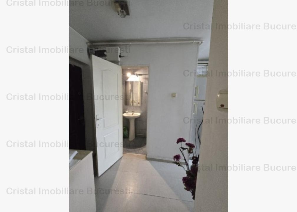 Apartament 3 camere stradal bulevard, ideal investitie, 5 min metrou Mihai Bravu