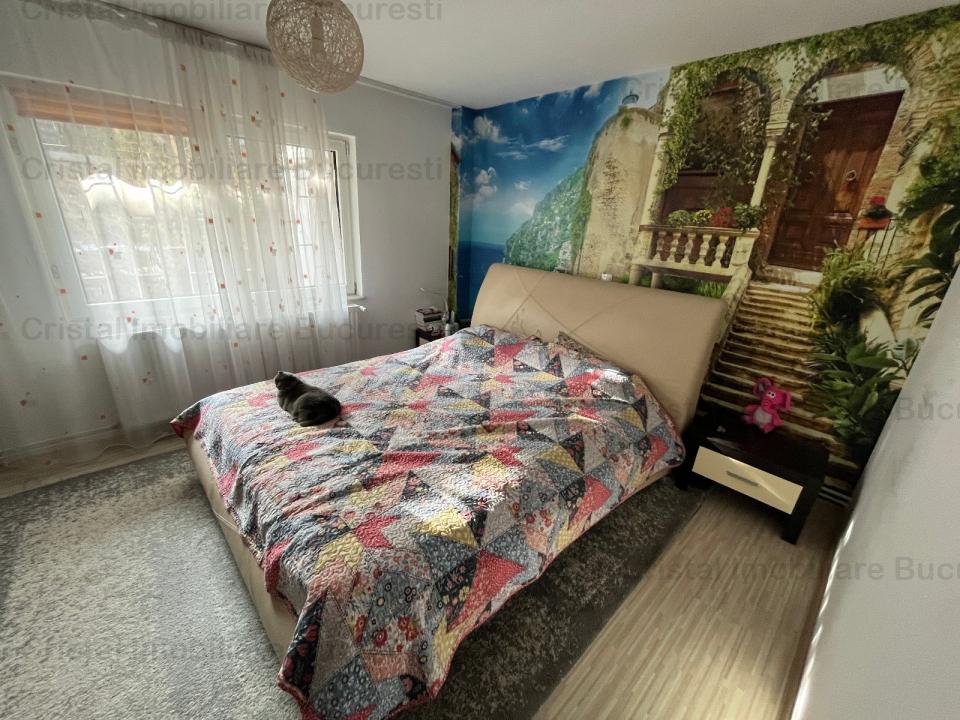 Apartament  luminos 4 camere, la Parc Tineretului, zona Pridvor. Cu Centrala. 