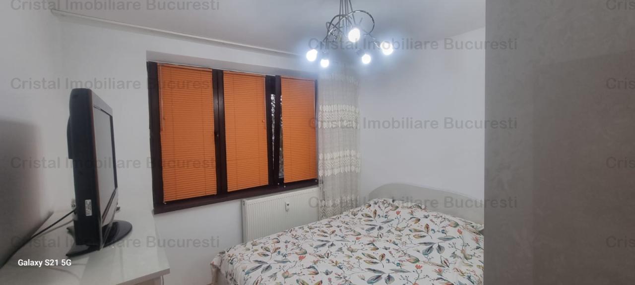 Apartament 3 camere decomandat, mobilat si utilat in Ozana