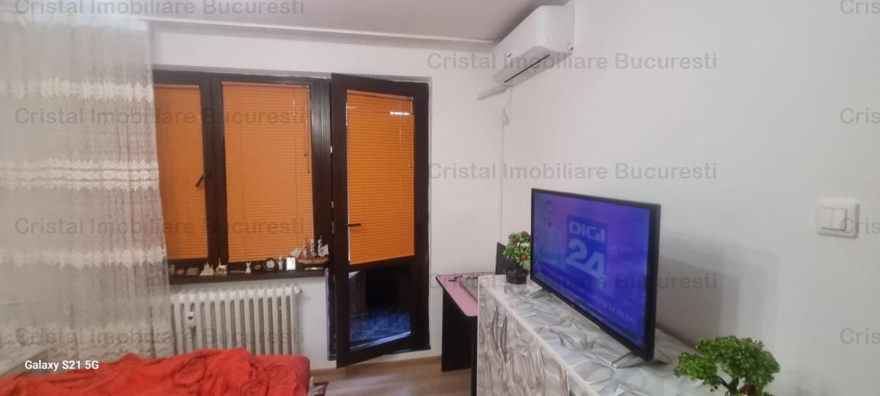 Apartament 3 camere decomandat, mobilat si utilat in Ozana