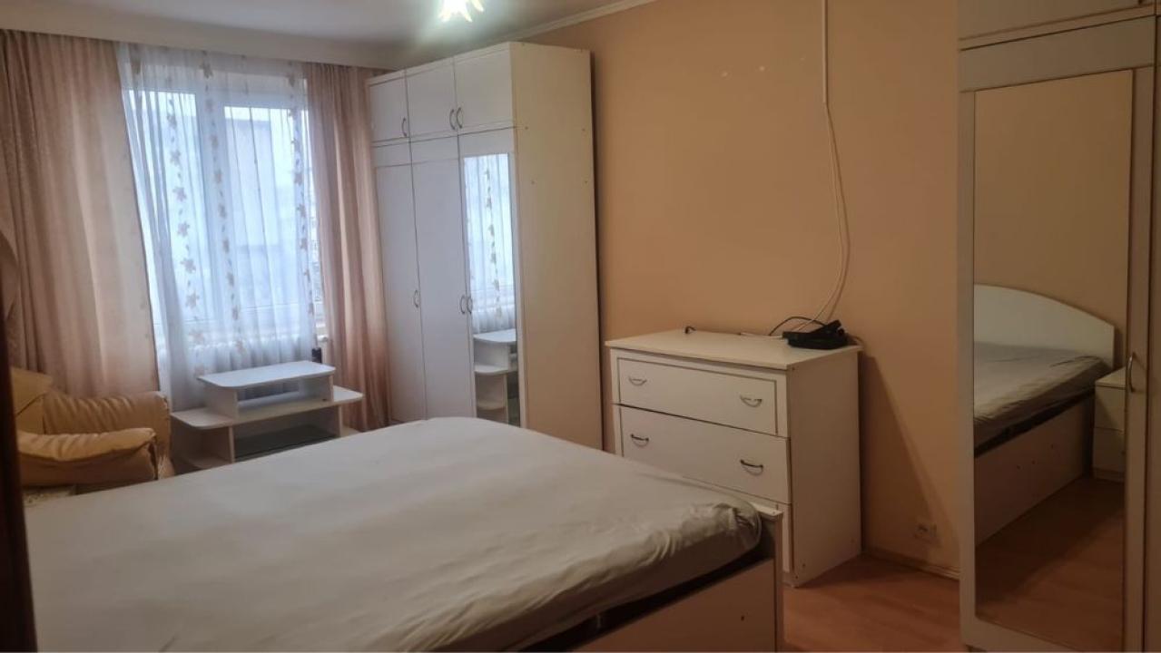 Apartament 3 camere Crangasi