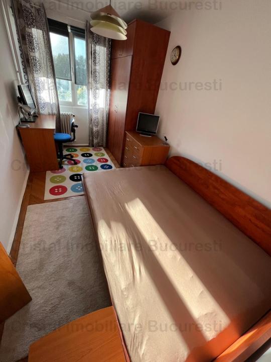 Apartament 3 camere, 575 EUR, zona Titan