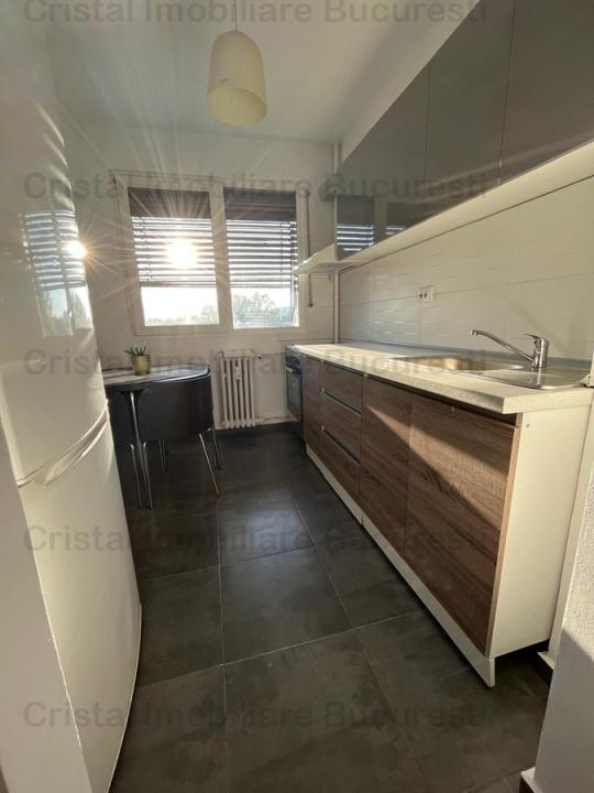 Apartament 3 camere, 575 EUR, zona Titan