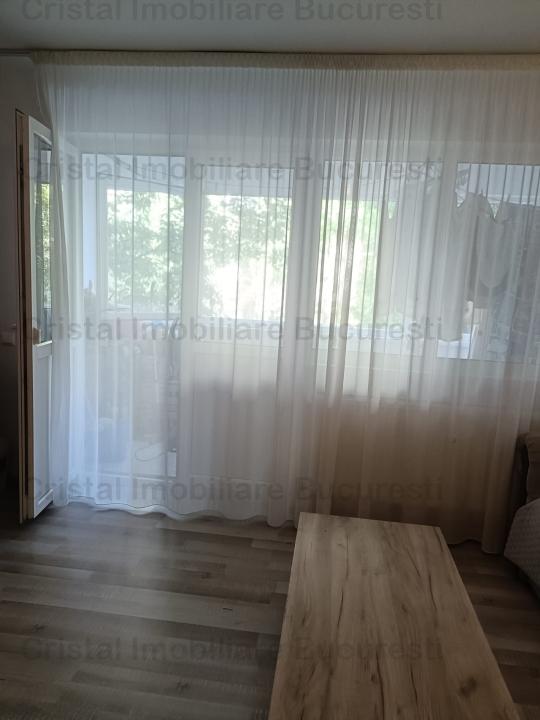 Apartament 3 camere de vanzare Gorjului ,Rosia Montana, bloc anvelopat.