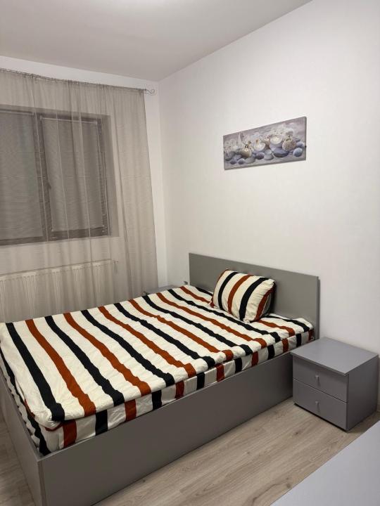 Apartament 3 camere de vanzare Drumul Taberei, Brancus