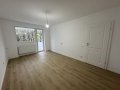 Apartament 3 camere de vanzare Drumul Taberei, metrou Raul Doamnei