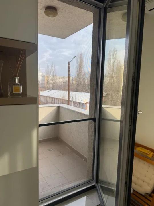 Apartament 2 camere de vanzare cu Parcare Subterana + Boxa Militari