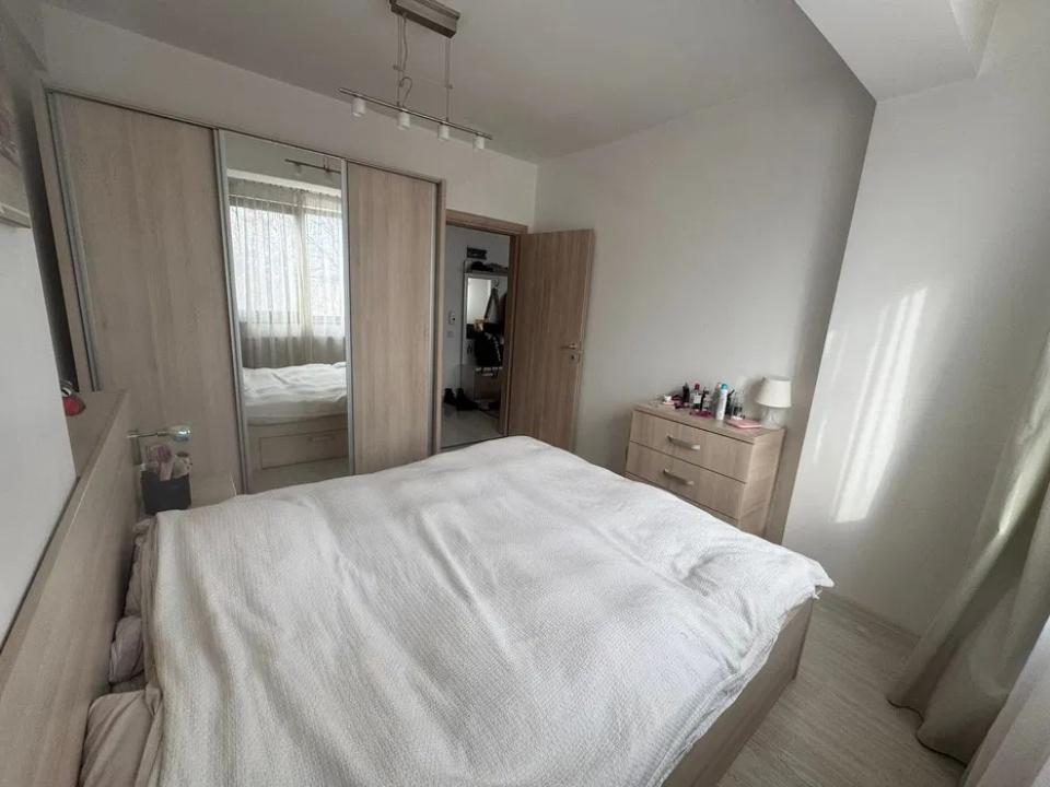 Apartament 2 camere de vanzare cu Parcare Subterana + Boxa Militari