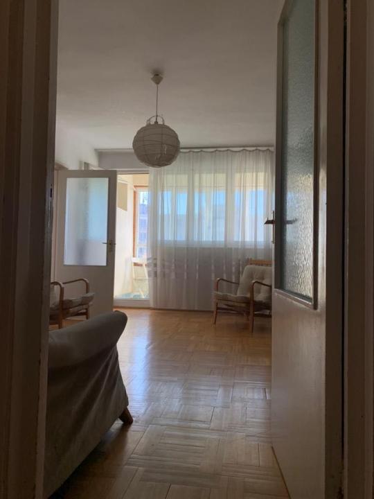 Apartament 3 Camere  de vanzare Drumul Taberei