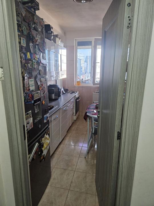 Apartament 2 camere de vanzare Giulesti