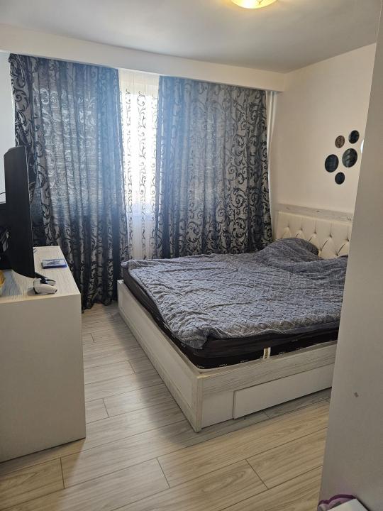 Apartament 2 camere de vanzare Giulesti