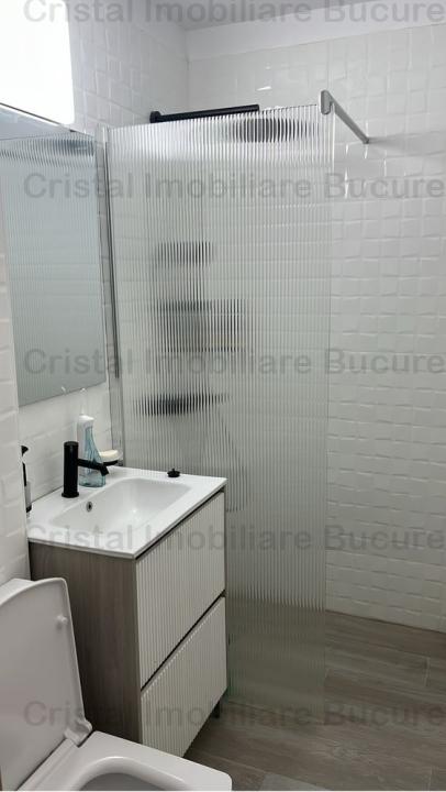 Apartament 3 camere de vanzare Drumul Taberei, Metrou Romancerilor