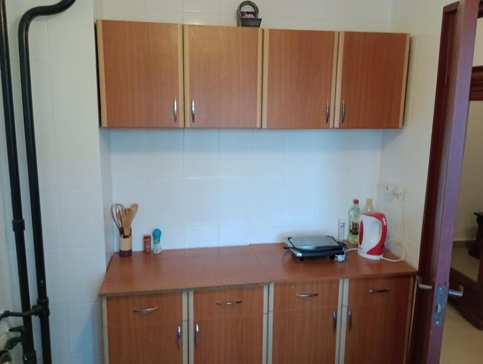 Apartament 3 camere de vanzare Drumul Taberei .