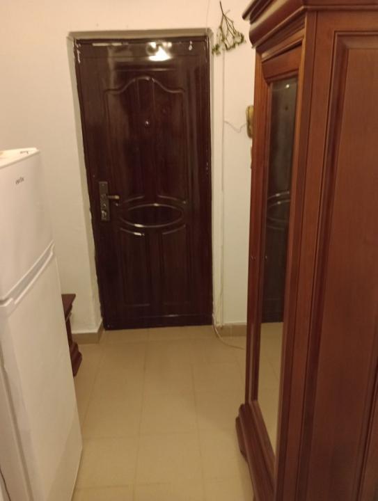 Apartament 3 camere de vanzare Drumul Taberei .