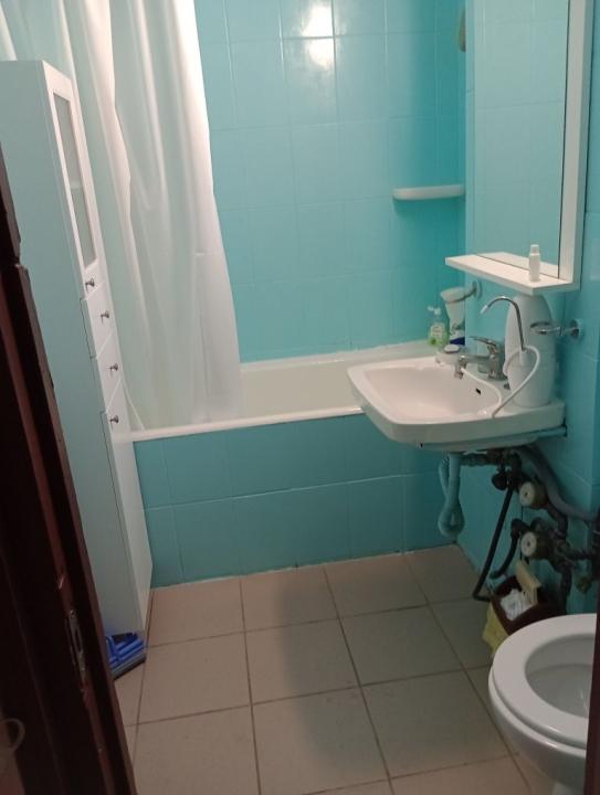 Apartament 3 camere de vanzare Drumul Taberei .