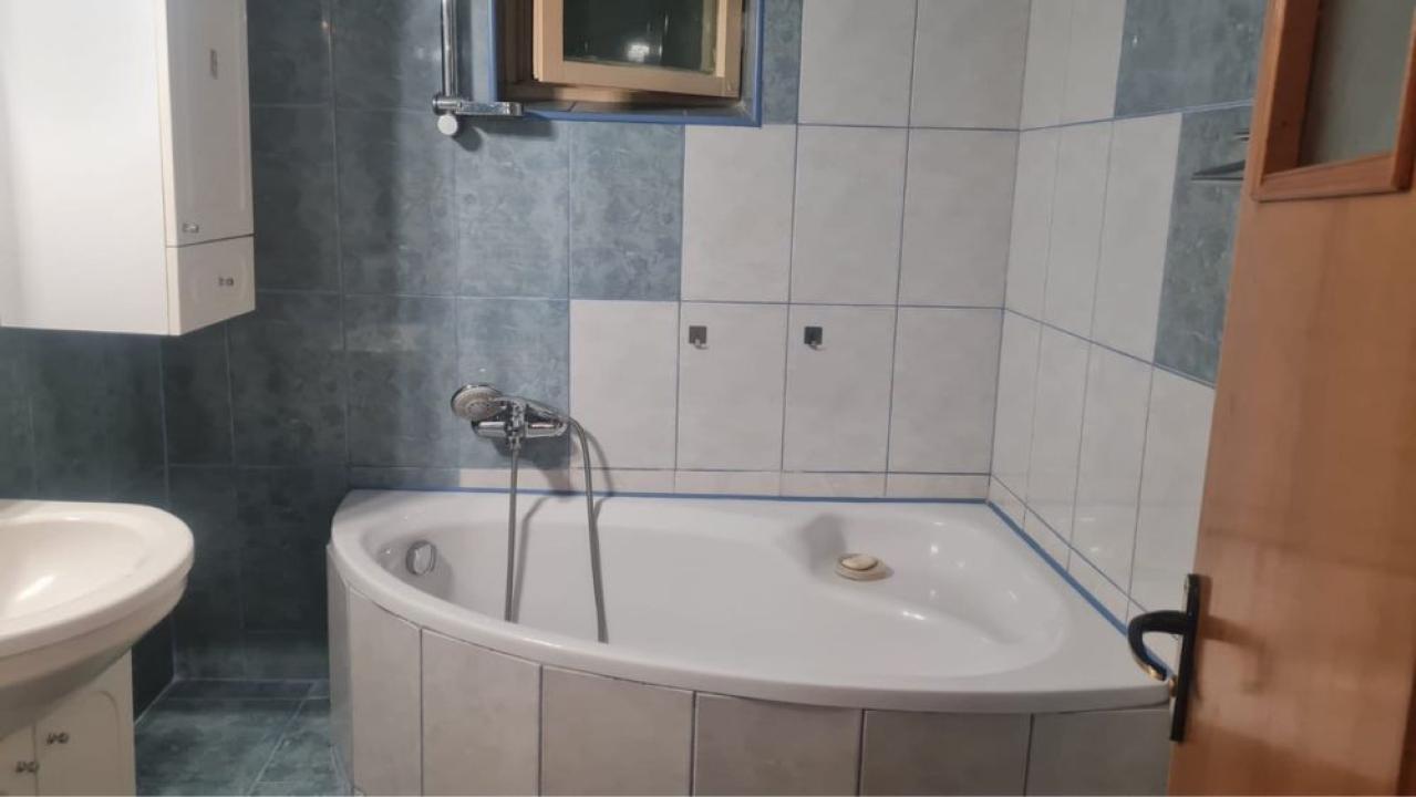 Apartament 3 camere Crangasi