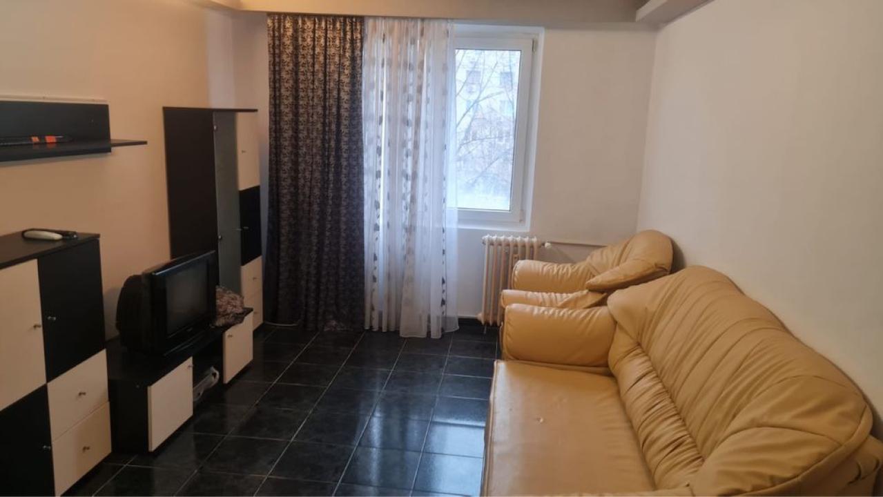 Apartament 3 camere Crangasi