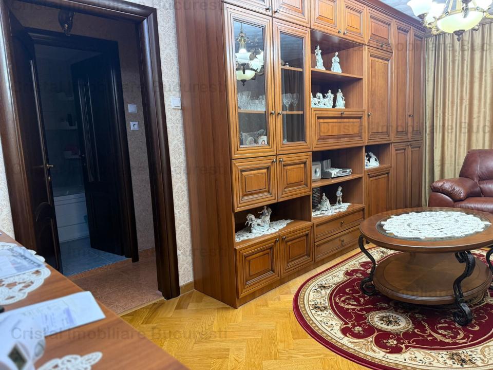 Apartament 4 camere, geam baie, centrala proprie, 7 min metrou Dristor