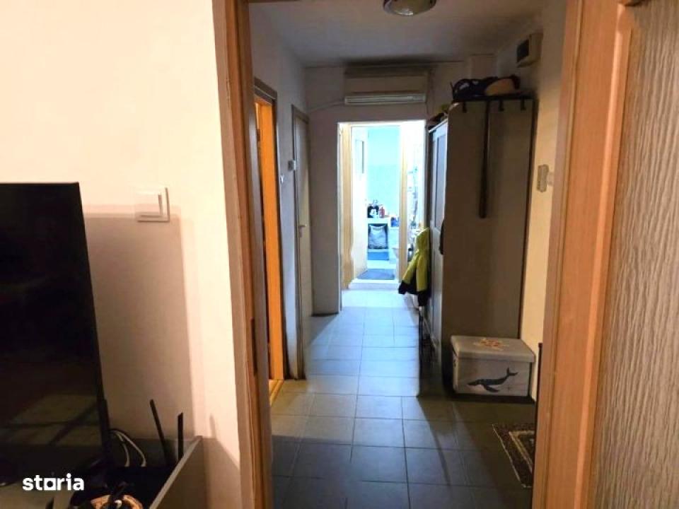 Vanzare Apartament 2 Camere stradal pe Calea Vitan, Mall Vitan Centrala