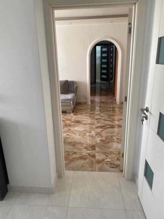 Apartament 4 camere de vanzare Veteranilor