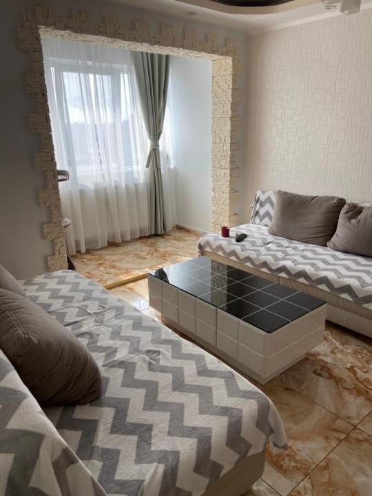 Apartament 4 camere de vanzare Veteranilor