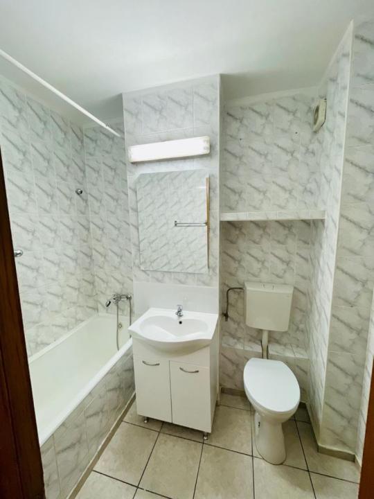 Apartament 2 camere langa metrou 1 Decembrie