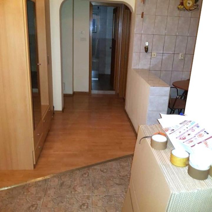 Vanzare Apartament 3 Camere Stradal pe Bd Nerva Traian