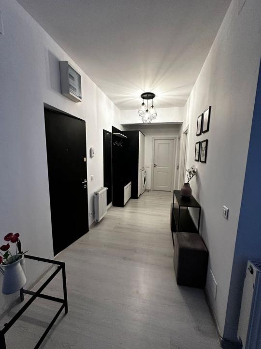 Apartament 3 camere, 3 - 4 min metrou Mihai Bravu, parcare inclusa, centrala