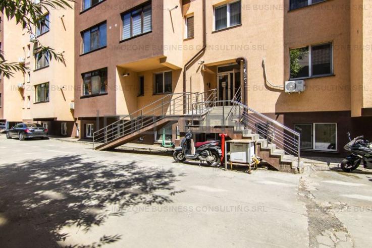 APARTAMENT 2 CAMERE - STUDIO, 37MPU, TINERETULUI NR. 85,  TRATTORIA ROZ CAFE