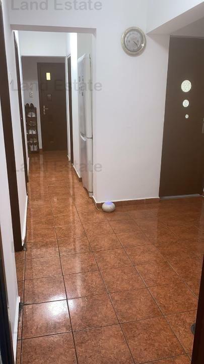 Apartament cu 4 camere Piata Iancului