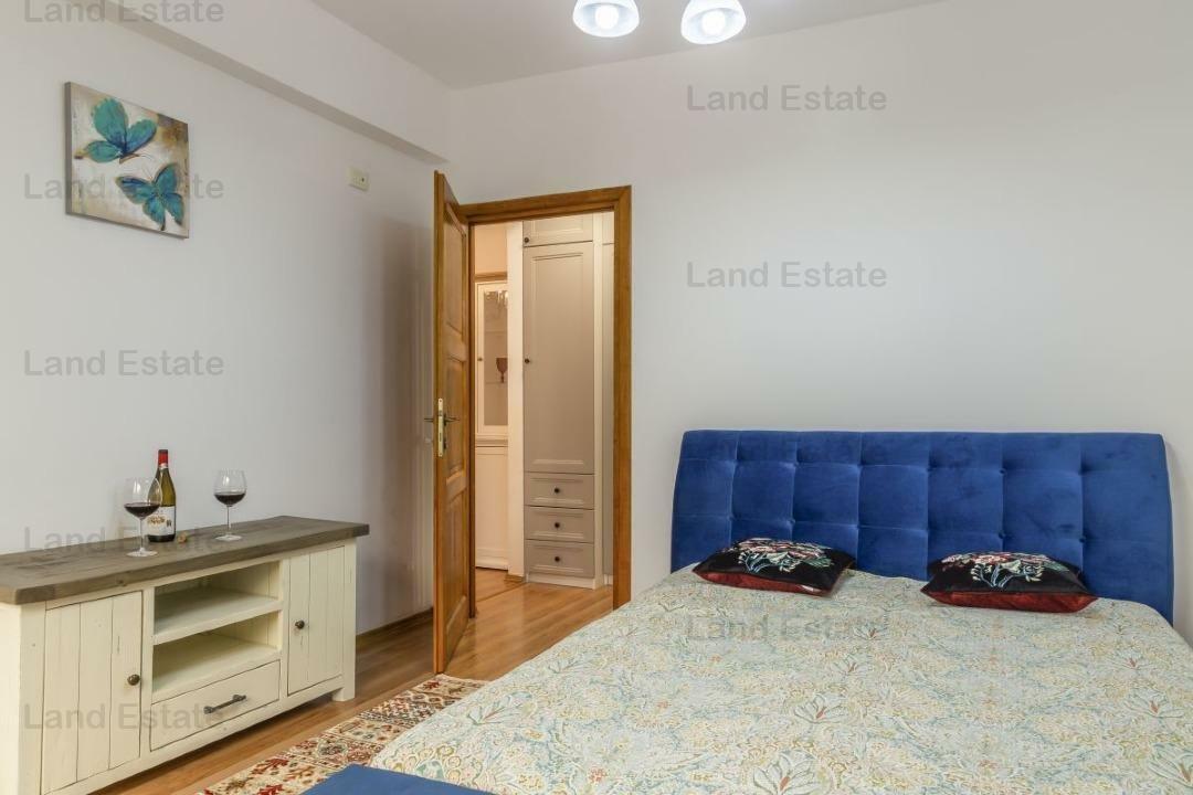 Apartament cu 3 camere Piata Romana