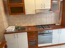 Apartament cu 3 camere Piata Alba Iulia