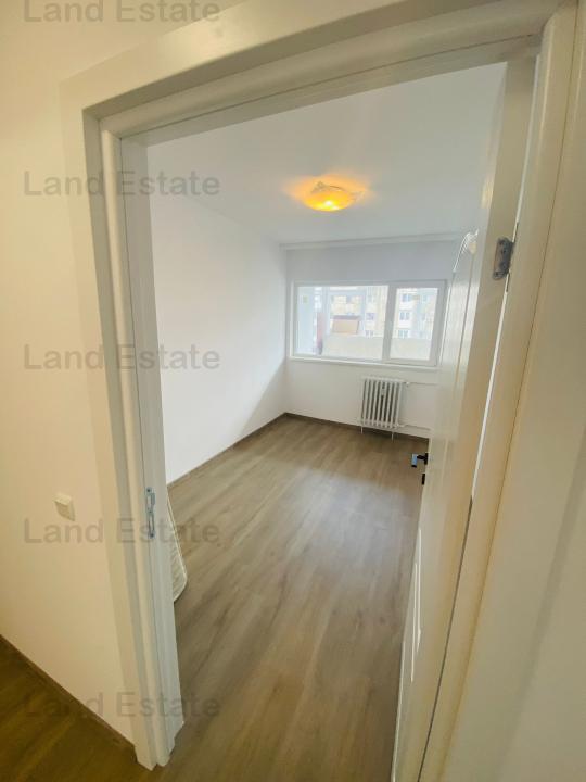 Apartament 4 camere Victoriei ( 450 m metrou )