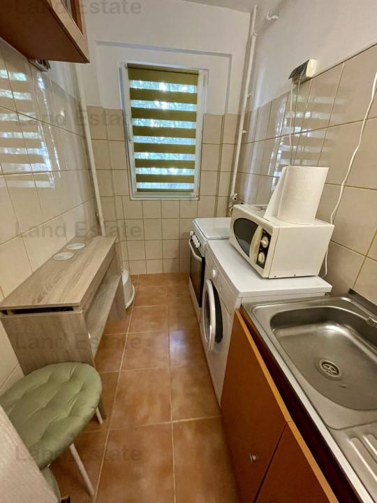 Apartament cu 2 camere Lujerului - Cetatuia (6 minute de Metrou)