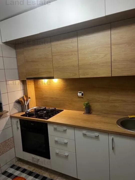 Apartament cu 3 camere in zona Drumul Taberei - Ghencea ( Bloc Reabilitat)