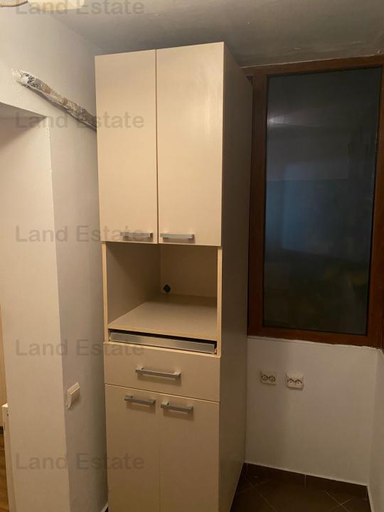 Apartament cu 2 camere - 1987 - Bloc Reabilitat