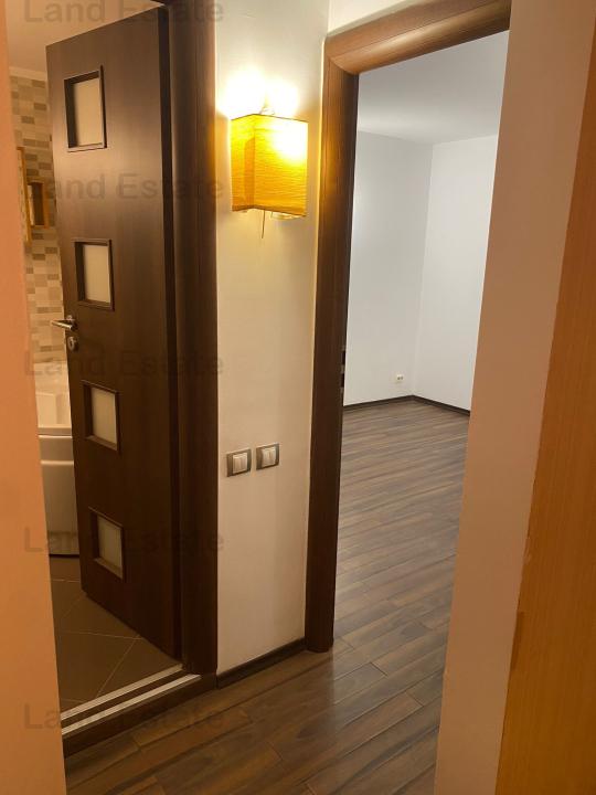 Apartament cu 2 camere - 1987 - Bloc Reabilitat