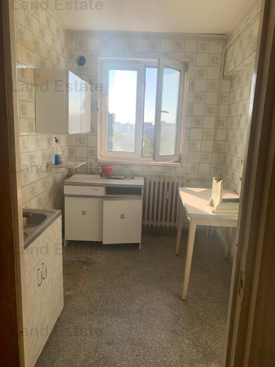 3 camere de renovat, bloc reabilitat, Drumul Taberei