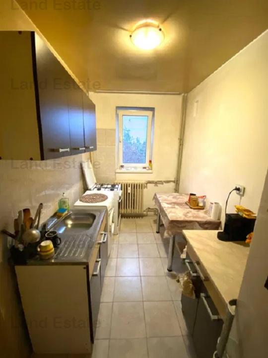 Apartament cu 2 camere Drumul Taberei - Piata Moghioros