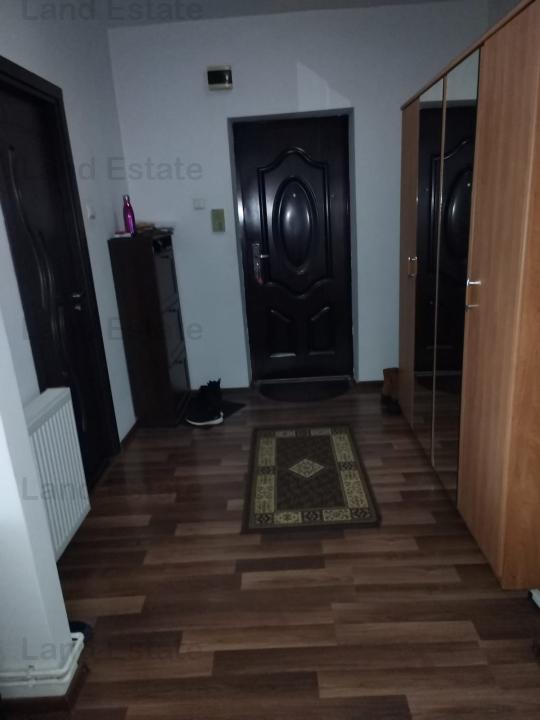 Apartament cu 2 camere Crangasi - Parcul 9 Mai