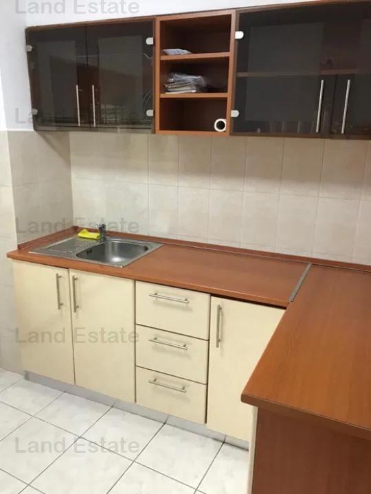 3 camere Unirii - Bulevard-Fantanii ( 250 m metrou )