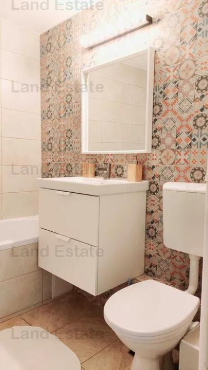 Apartament cu 2 camere (Renovat) 7 Minute distanta de Metrou Crangasi