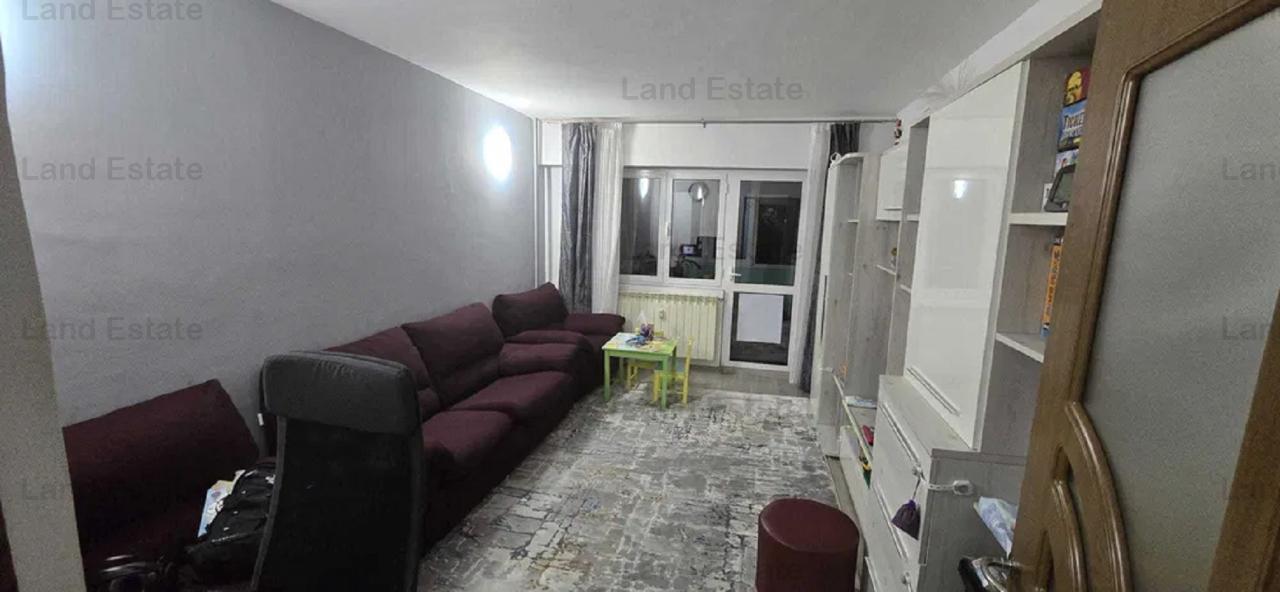 Apartament cu 3 camere Doamna Ghica - Bd. Lacul Tei