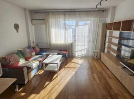 Apartament cu 3 camere Piata Unirii - Negru Voda